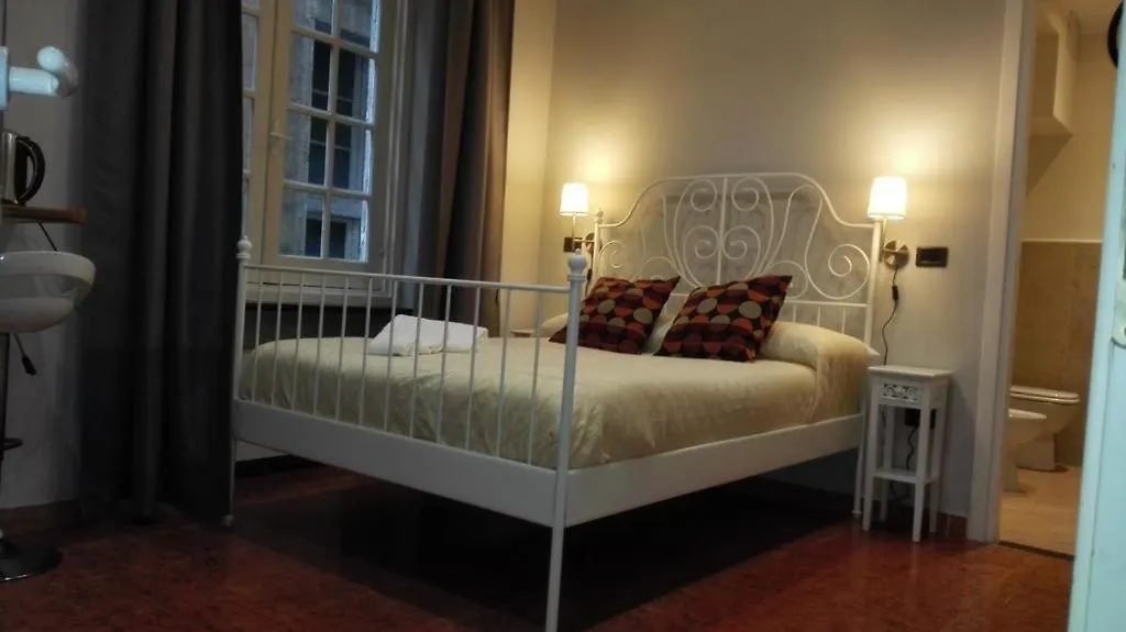 ** Pensión Chiossone Suites Génova Italia
