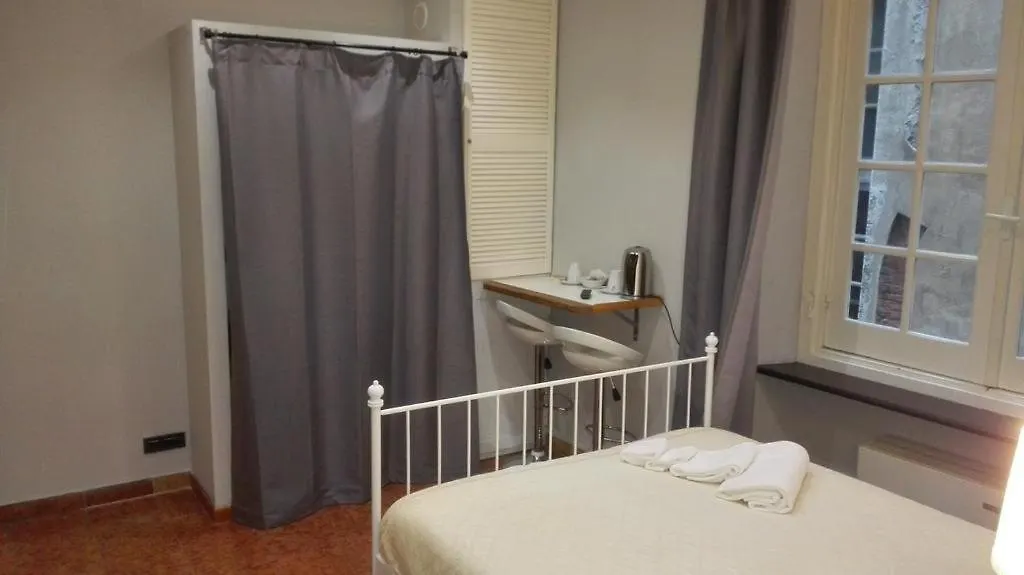 Chiossone Suites Génova Pensión
