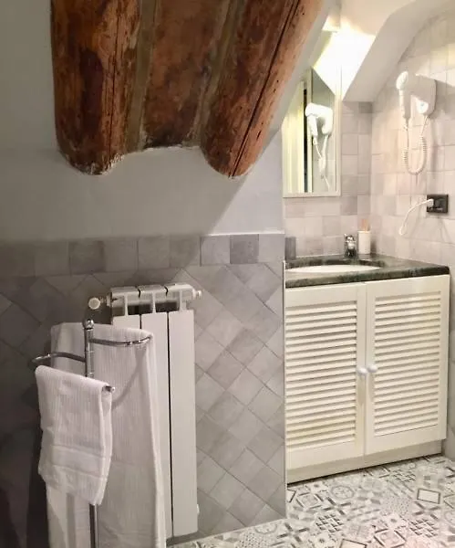 Chiossone Suites Génova Pensión